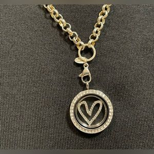Origami Owl Necklace and Locket W/heart 18 inch
